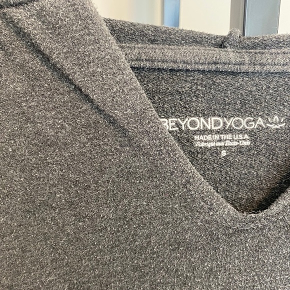 Beyond Yoga Grey Hoodie - Picture 3 of 3